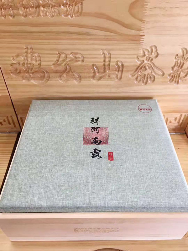 十大正规买球的网站雨露(秋茶)